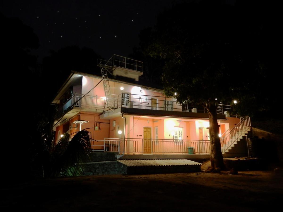 Drizzle Valley Cottage Munnar Eksteriør bilde